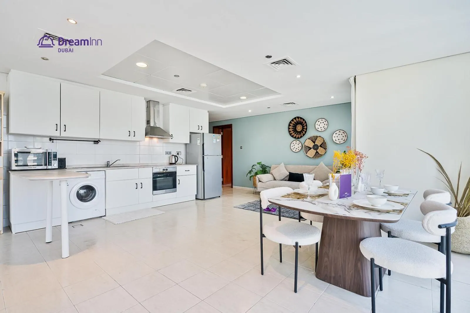 Spacious 1Br Apartment Lake View Tower, Cluster B Jlt Dubai 0*,